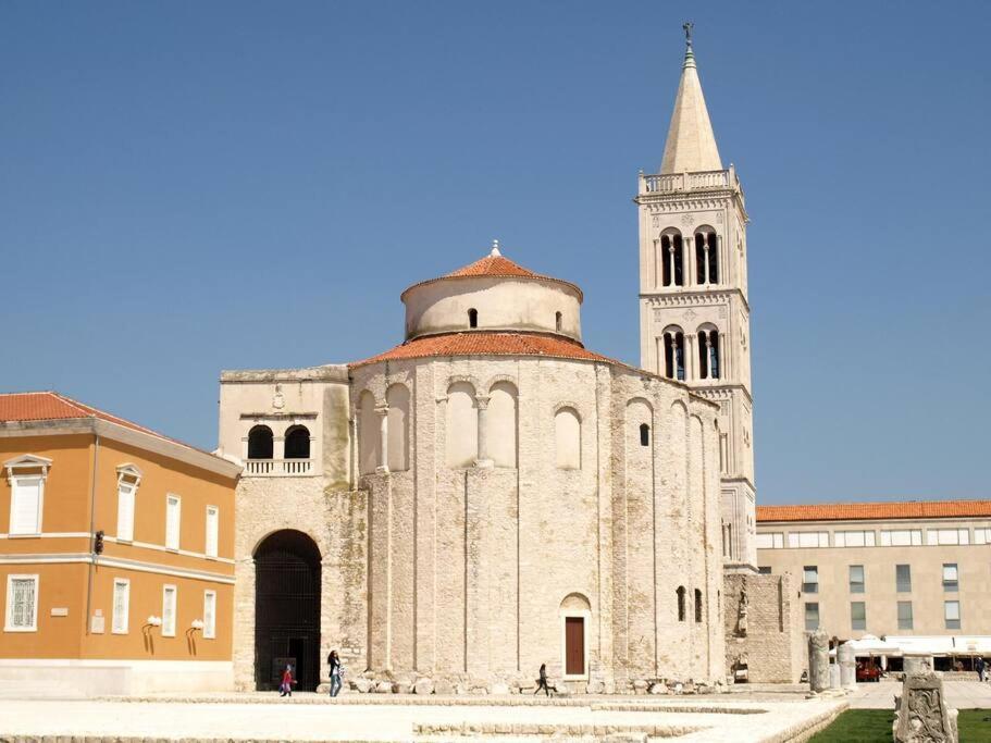 Apartman Ana Iadera With Balcony And Parking Zadar Exterior photo